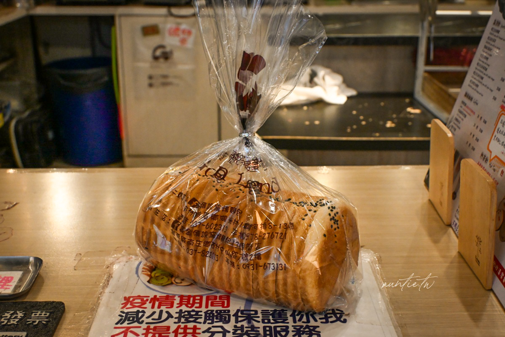 【苗栗】南庄｜黃金傳說窯烤麵包13間老街店，沉甸甸真材實料紅豆吐司，