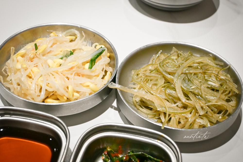 【公館美食】曹氏家司機食堂,道地香濃豬肉湯飯,酥脆海鮮煎餅推薦 - 第9張圖 【公館美食】曹氏家司機食堂,道地香濃豬肉湯飯,酥脆海鮮煎餅推薦