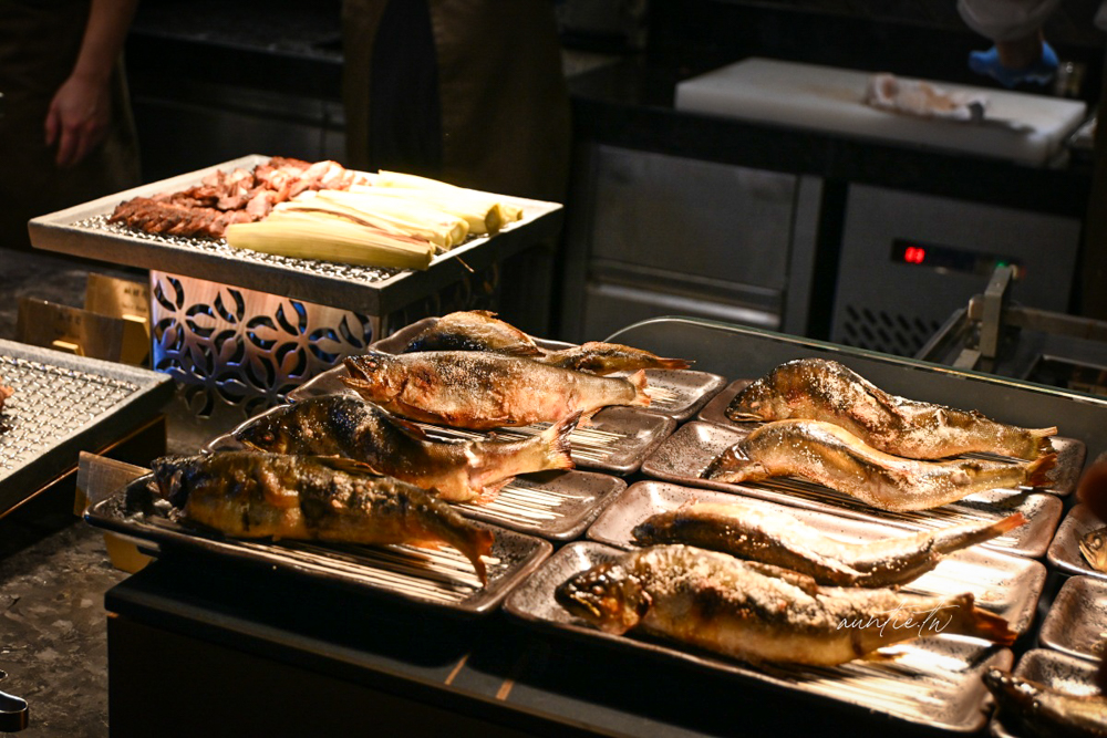 【桃園美食】南崁｜島語桃園台茂店，全新開幕桃園吃到飽，牛排 海鮮 一島檯一餐酒通通喝到飽！