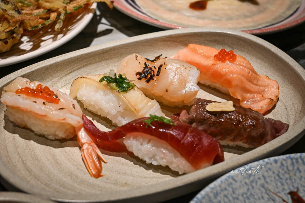 【桃園美食】南崁｜島語桃園台茂店，全新開幕桃園吃到飽，牛排 海鮮 一島檯一餐酒通通喝到飽！