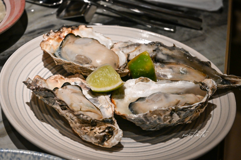 【桃園美食】南崁｜島語桃園台茂店，全新開幕桃園吃到飽，牛排 海鮮 一島檯一餐酒通通喝到飽！