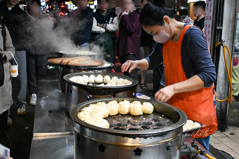 【景美美食】景美站｜景美上海生煎包，景美夜市排隊美食