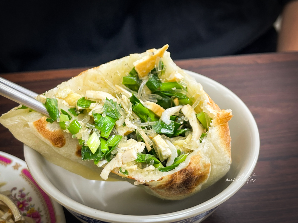 【台北】信義區｜老北一菜盒店，隨便點都好吃的超強乾烙餅店