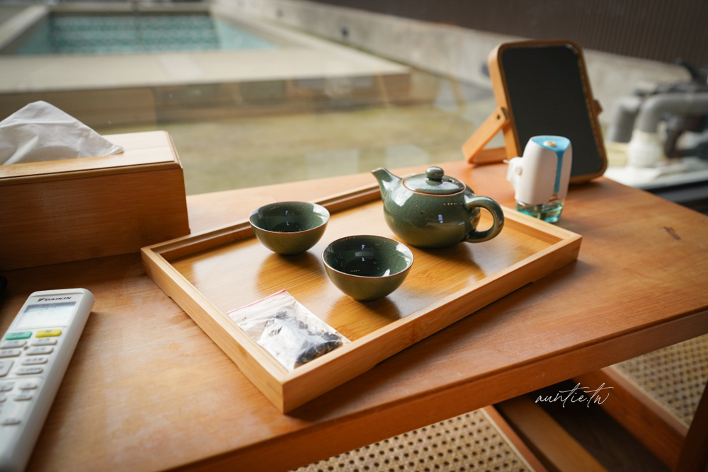 【宜蘭包棟民宿】冬山鄉｜八易閣，冬山河旁優質舒適民宿，烤肉區、電動麻將桌、免費紅酒滷味，