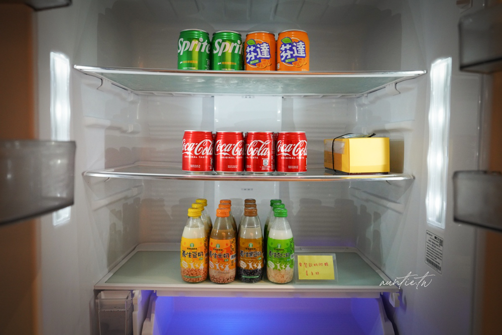 【宜蘭包棟民宿】冬山鄉｜八易閣，冬山河旁優質舒適民宿，烤肉區、電動麻將桌、免費紅酒滷味，