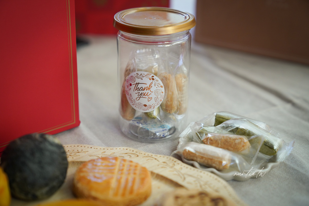 【2026 春節禮盒推薦】自然薇甜春節禮盒，金色小馬吊飾開運元寶，喜氣洋洋春節禮盒推薦