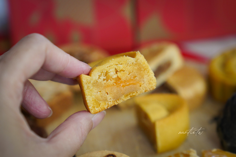 【2026 春節禮盒推薦】自然薇甜春節禮盒，金色小馬吊飾開運元寶，喜氣洋洋春節禮盒推薦