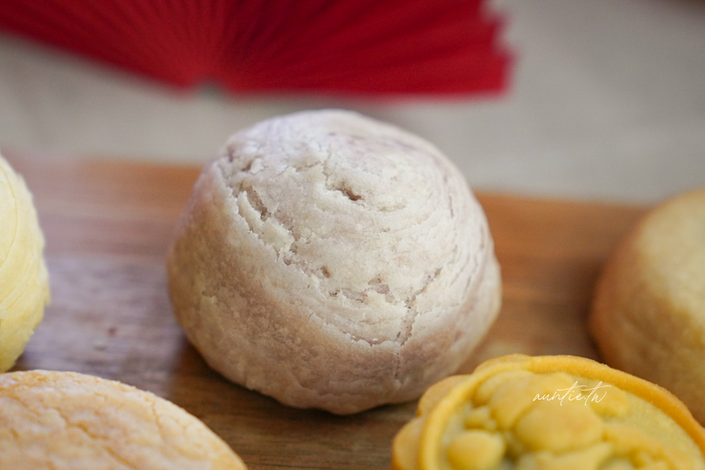 【2026 春節禮盒推薦】自然薇甜春節禮盒，金色小馬吊飾開運元寶，喜氣洋洋春節禮盒推薦