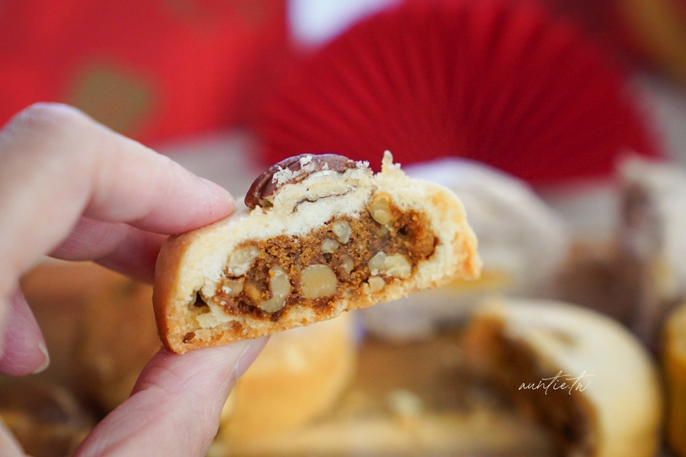 【2026 春節禮盒推薦】自然薇甜春節禮盒，金色小馬吊飾開運元寶，喜氣洋洋春節禮盒推薦