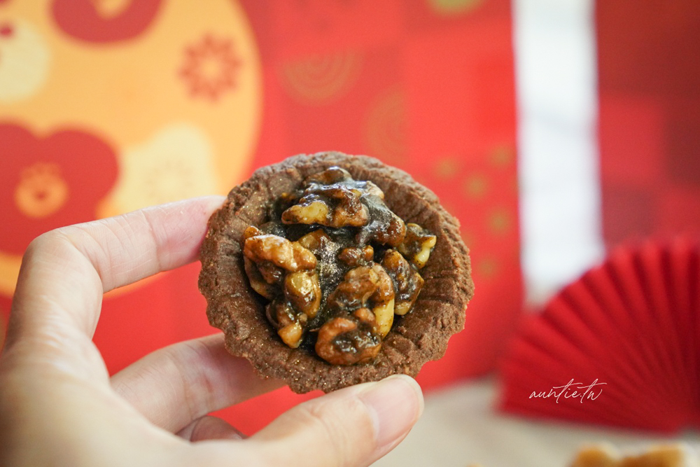 【2026 春節禮盒推薦】自然薇甜春節禮盒，金色小馬吊飾開運元寶，喜氣洋洋春節禮盒推薦