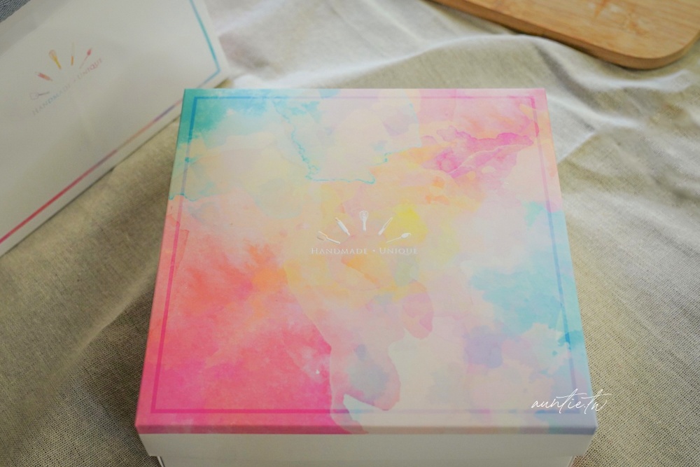 【2026 春節禮盒推薦】自然薇甜春節禮盒，金色小馬吊飾開運元寶，喜氣洋洋春節禮盒推薦