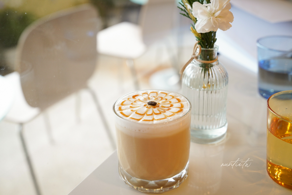 【新北】汐止|來可咖啡 LAGO CAFE,金龍湖畔療癒湖景咖啡廳 - 第26張圖 【新北】汐止|來可咖啡 LAGO CAFE,金龍湖畔療癒湖景咖啡廳