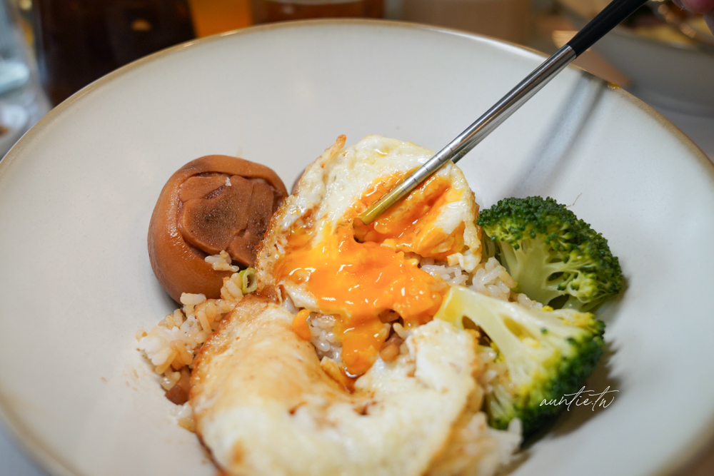 【新北】汐止｜來可咖啡 LAGO CAFE，金龍湖畔療癒湖景咖啡廳