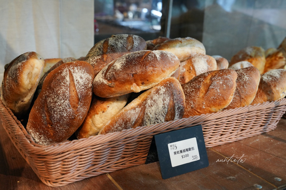 【桃園】觀音｜全村的希望麵包工廠，低調莊園窯烤麵包