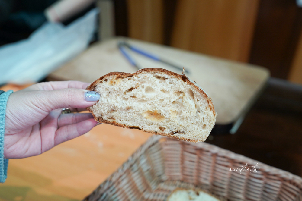 【桃園】觀音｜全村的希望麵包工廠，低調莊園窯烤麵包