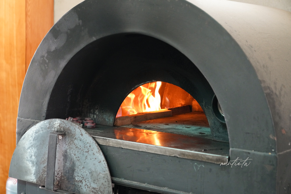 【桃園】觀音｜全村的希望麵包工廠，低調莊園窯烤麵包