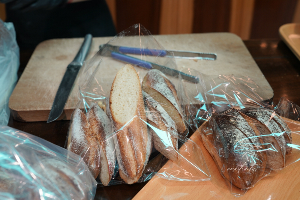 【桃園】觀音｜全村的希望麵包工廠，低調莊園窯烤麵包