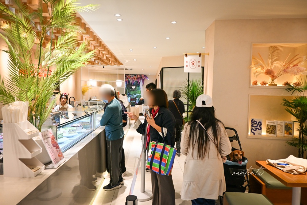 【花蓮】壽豐｜常紅蛋糕 Redever cake，極度濃郁榴槤千層，壽豐車站美食