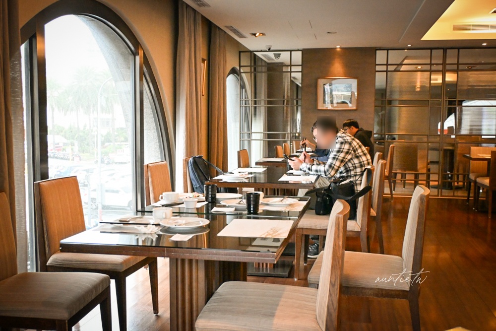 【花蓮住宿】經典假日飯店,花蓮火車站住宿推薦,車站五分鐘,舒適乾淨,花蓮住宿推薦 - 第27張圖 【花蓮住宿】經典假日飯店,花蓮火車站住宿推薦,車站五分鐘,舒適乾淨,花蓮住宿推薦