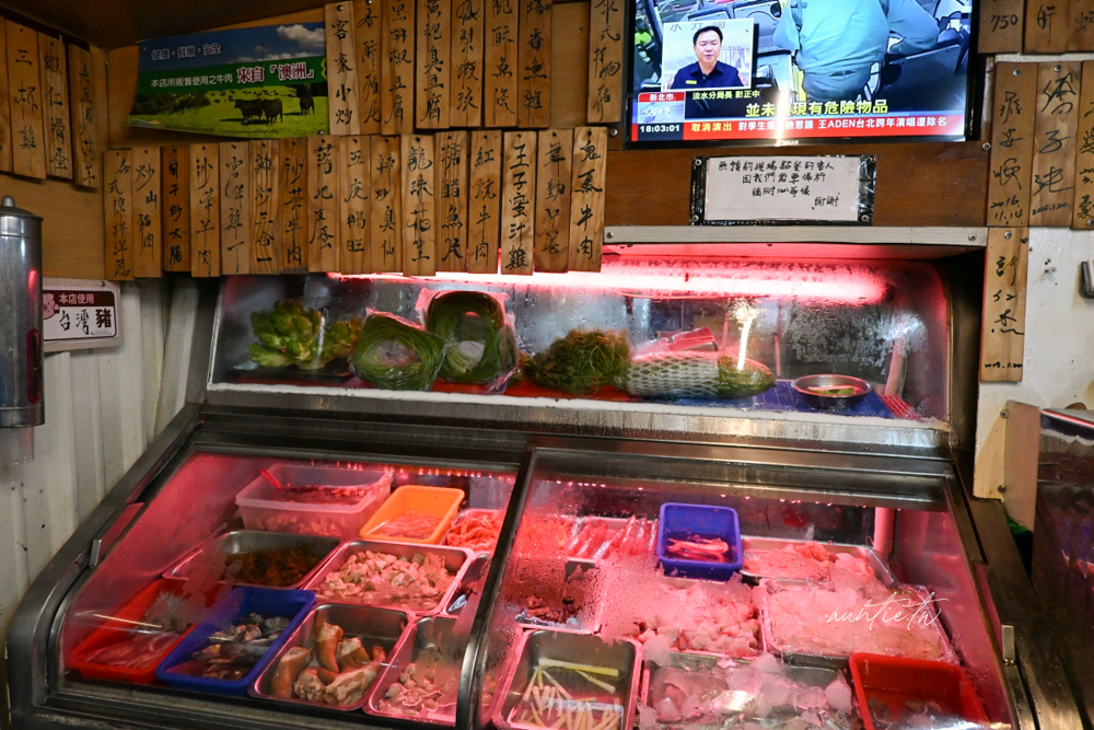 【宜蘭】冬山｜冬山阿源快炒桶仔雞，隱藏大廚道道都超強的隱密熱炒店！