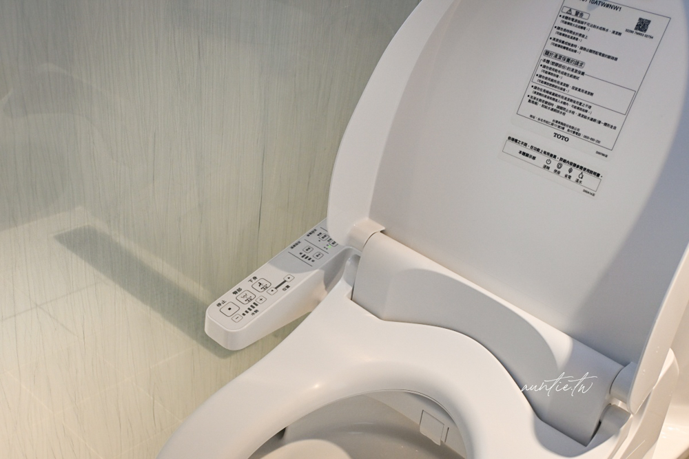 【宜蘭包棟民宿】冬山鄉｜八易閣，冬山河旁優質舒適民宿，烤肉區、電動麻將桌、免費紅酒滷味，