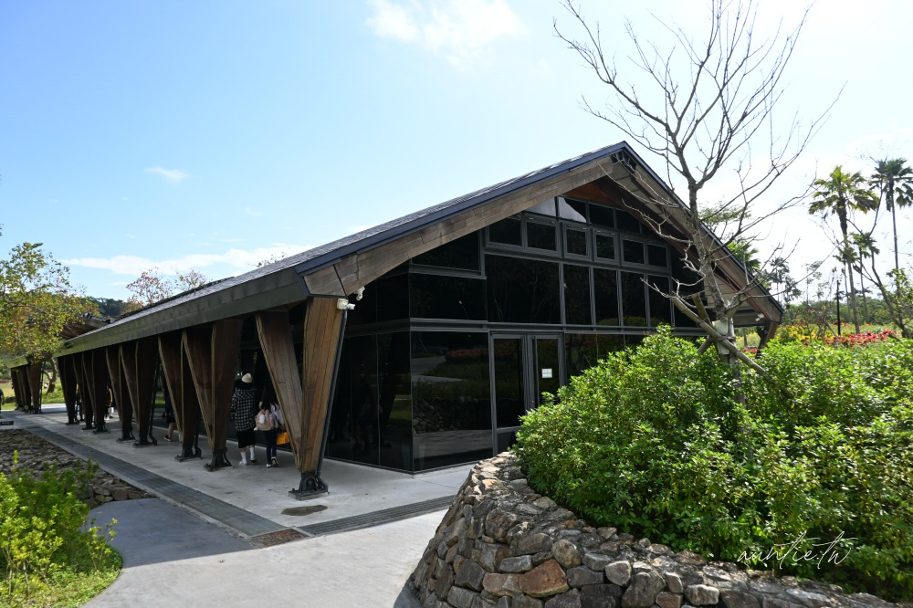 【宜蘭】礁溪｜Herbelle Tea 湖畔茶屋，龍潭湖旁悠閒茶屋