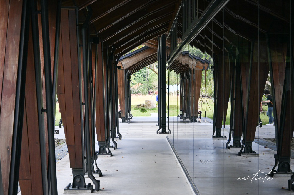 【宜蘭】礁溪｜Herbelle Tea 湖畔茶屋，龍潭湖旁悠閒茶屋