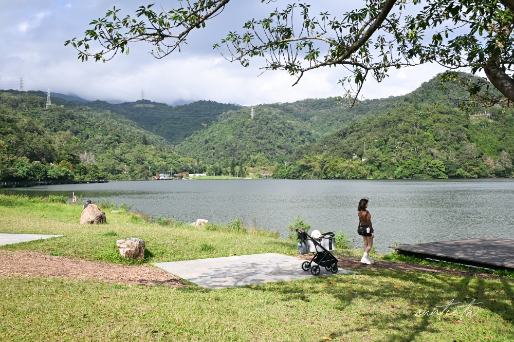 【宜蘭】礁溪｜Herbelle Tea 湖畔茶屋，龍潭湖旁悠閒茶屋