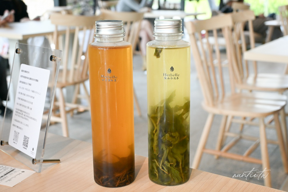 【宜蘭】礁溪｜Herbelle Tea 湖畔茶屋，龍潭湖旁悠閒茶屋