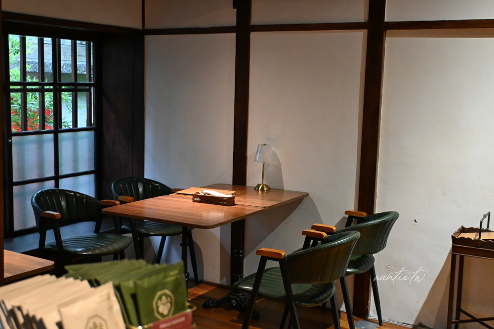 【台北】古亭站|箱庭 山本屋,日系甜點喫茶店,香濃抹茶甜點草莓大福,隱藏版日式庭園咖啡廳 - 第6張圖 【台北】古亭站|箱庭 山本屋,日系甜點喫茶店,香濃抹茶甜點草莓大福,隱藏版日式庭園咖啡廳