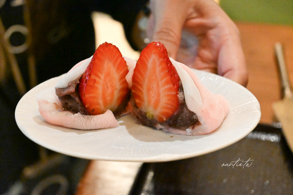 【台北】古亭站｜箱庭 山本屋，日系甜點喫茶店，香濃抹茶甜點草莓大福，隱藏版日式庭園咖啡廳