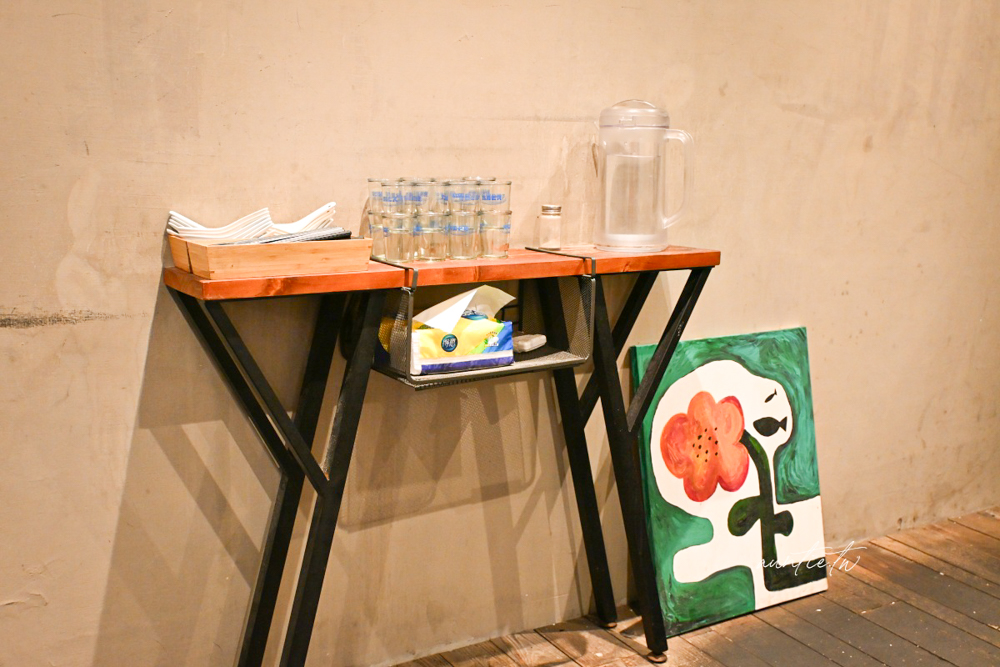 【新北】頂溪站｜宋朝，市場巷弄中的56年老店，麻辣滷肉飯、紅油燃麵推薦