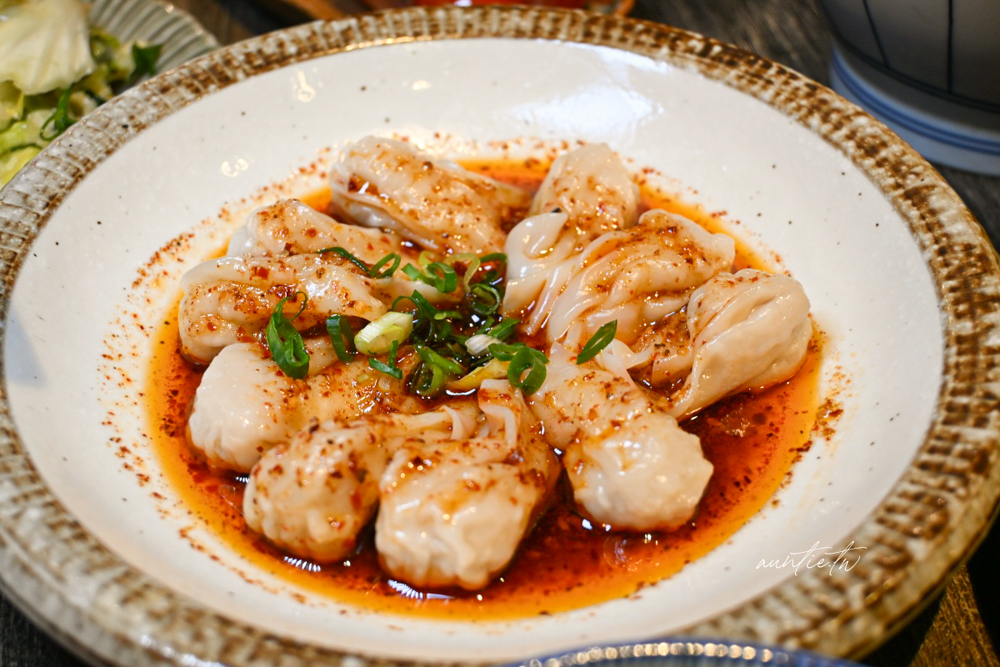 【新北】頂溪站｜宋朝，市場巷弄中的56年老店，麻辣滷肉飯、紅油燃麵推薦