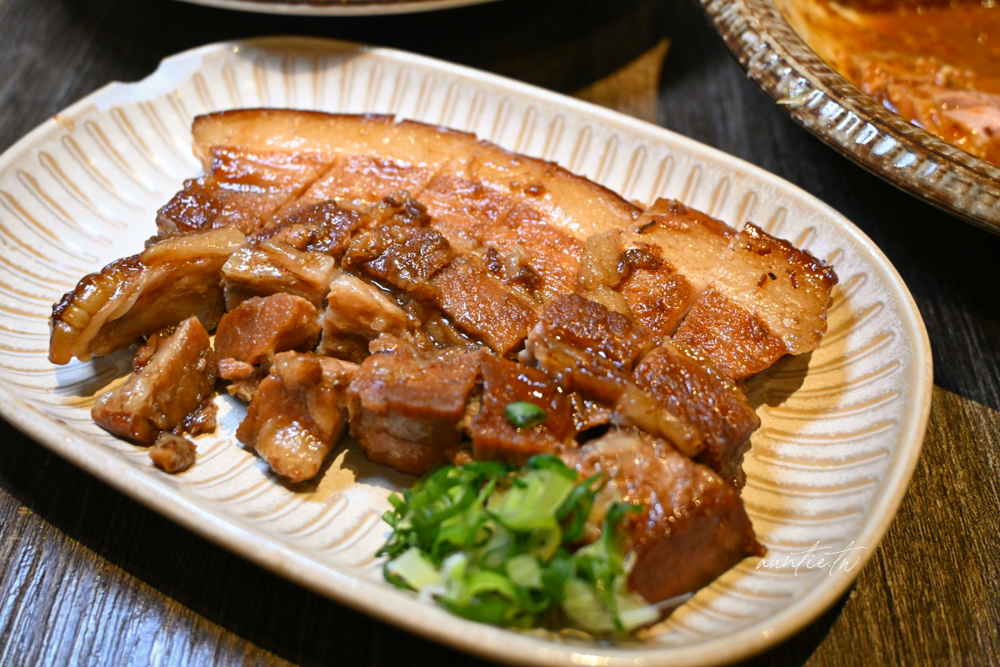 【新北】頂溪站｜宋朝，市場巷弄中的56年老店，麻辣滷肉飯、紅油燃麵推薦