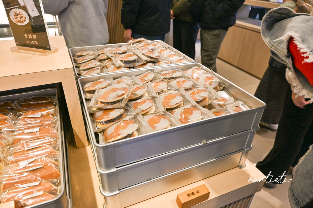 【台北】迪化街｜滋養和菓子，日式和菓子70年老店，冬日限量草莓大福，銅鑼燒最中也是招牌