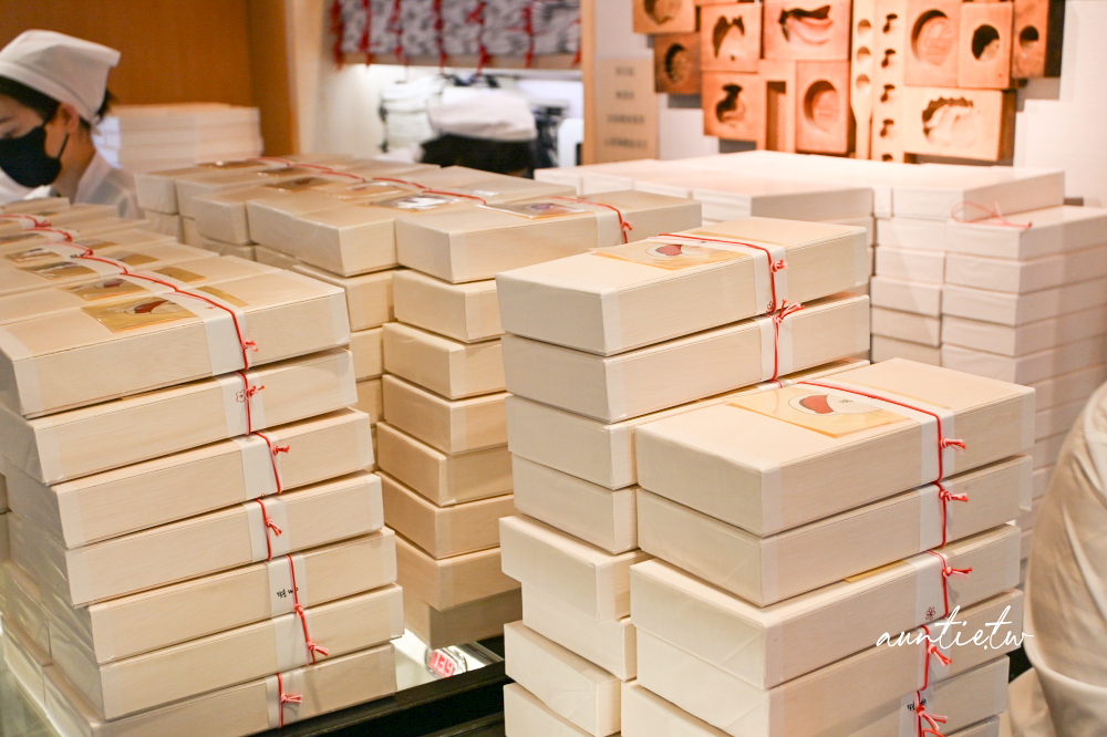 【台北】迪化街｜滋養和菓子，日式和菓子70年老店，冬日限量草莓大福，銅鑼燒最中也是招牌