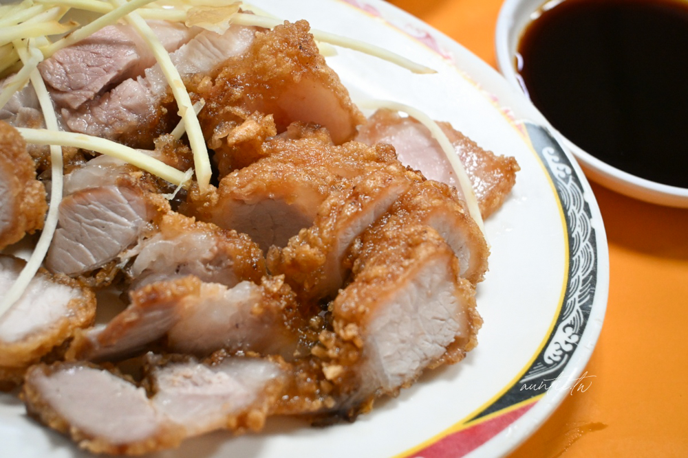 【台北】大橋頭站|賣麵炎仔,復古氣氛在地老麵攤,米其林必比登推薦 - 第9張圖 【台北】大橋頭站|賣麵炎仔,復古氣氛在地老麵攤,米其林必比登推薦