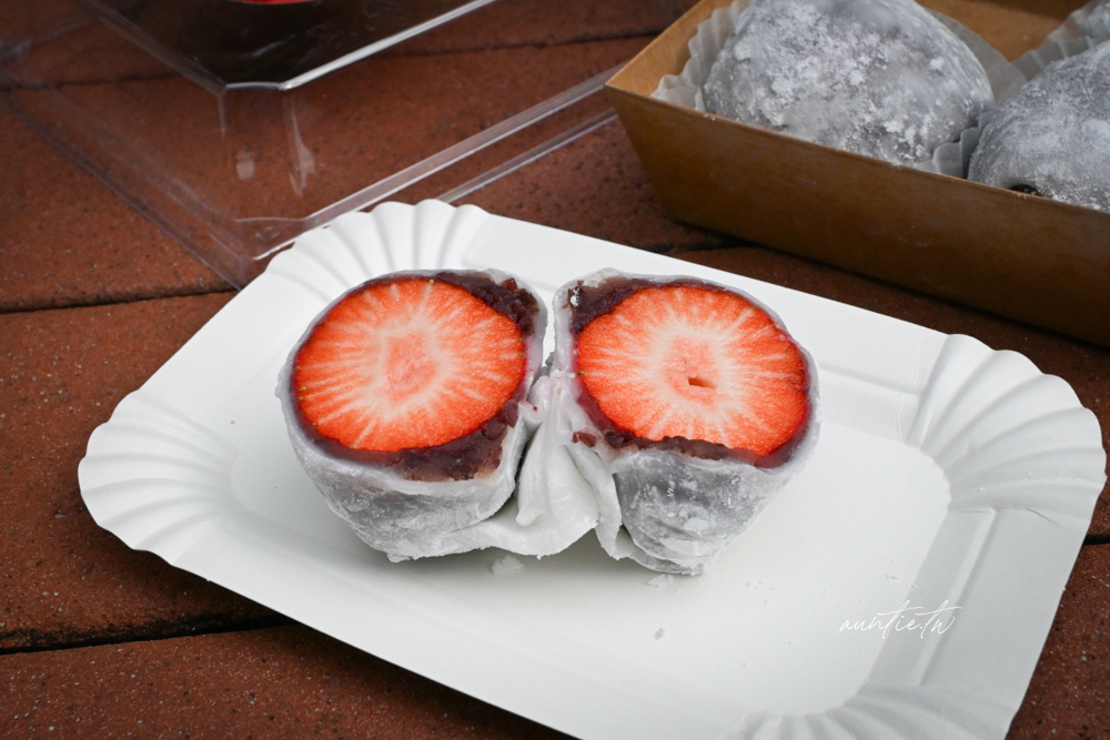 【台北】迪化街｜路力草莓大福，平日排隊 1 個半小時，迪化街人氣草莓大福