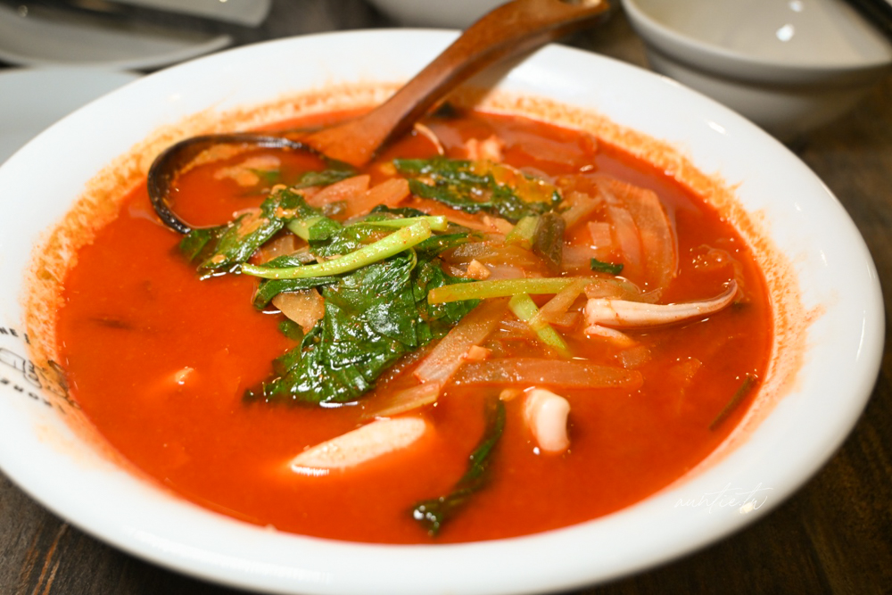 【台北】中山國中站｜韓華園韓式中華料理，道地韓式炸醬麵、糖醋肉