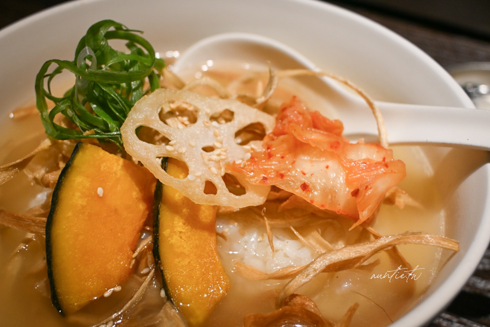 【台北】天母｜노물 nomul 無水咖哩，直火現炒乾咖哩，還有金書西餐飲的香濃湯飯