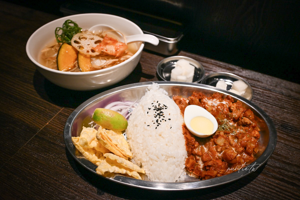 【台北】天母｜노물 nomul 無水咖哩，直火現炒乾咖哩，還有金書西餐飲的香濃湯飯