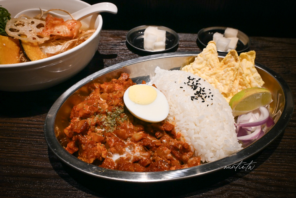 【台北】天母｜노물 nomul 無水咖哩，直火現炒乾咖哩，還有金書西餐飲的香濃湯飯