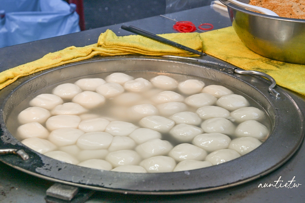 【台北】龍山寺站｜周氏燒麻糬，60年歷史老店，軟Q不甜膩，梧州街夜市美食
