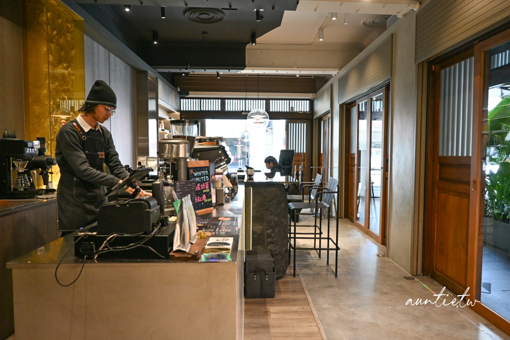 【台北】大稻埕｜潮洋行，有天井的洋樓老宅咖啡廳