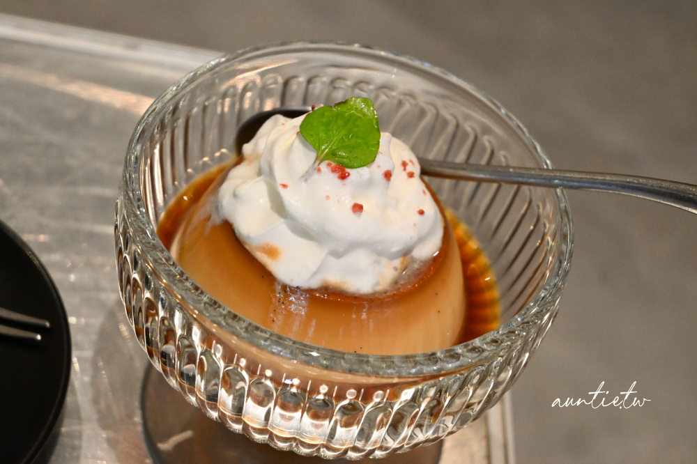 【台北】大稻埕｜潮洋行，有天井的洋樓老宅咖啡廳