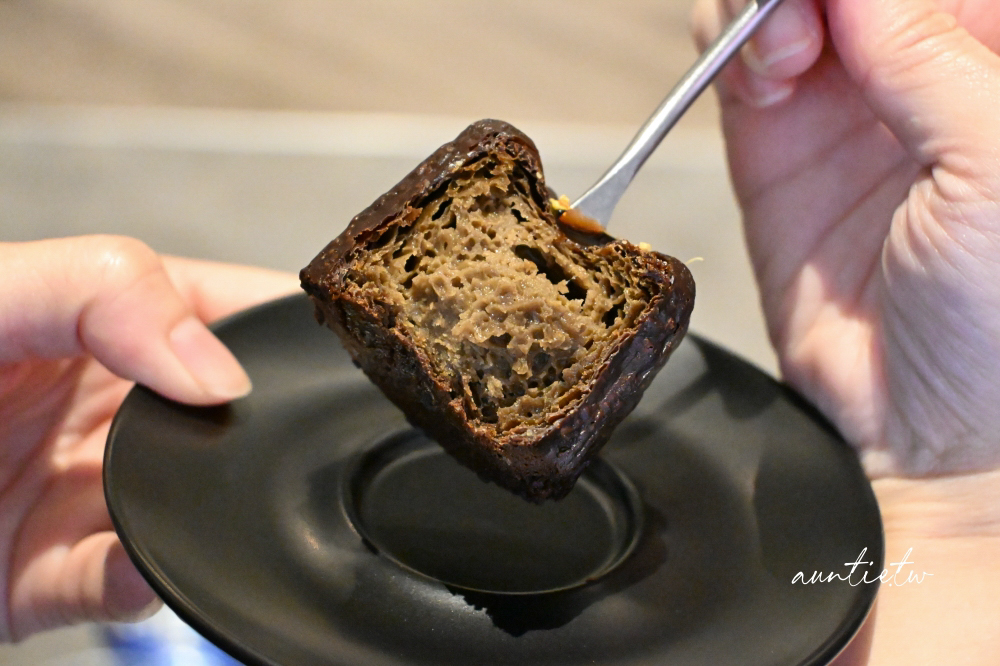 【台北】大稻埕｜潮洋行，有天井的洋樓老宅咖啡廳