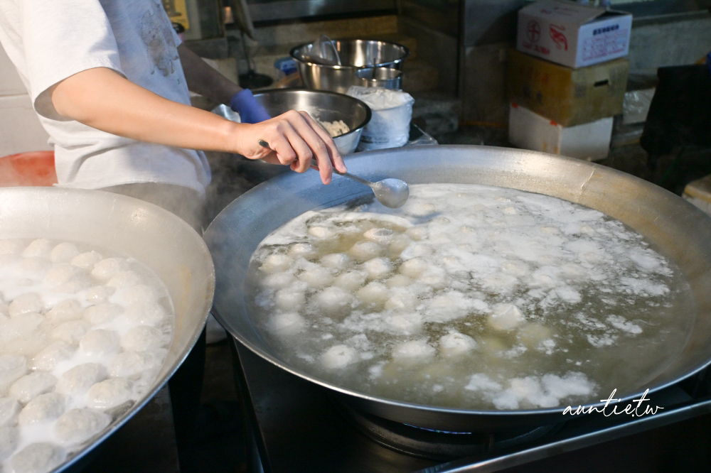 【新北】中和|智光黃昏市場虱目旗魚丸,一週一次現做現煮有夠涮嘴! - 第10張圖 【新北】中和|智光黃昏市場虱目旗魚丸,一週一次現做現煮有夠涮嘴!