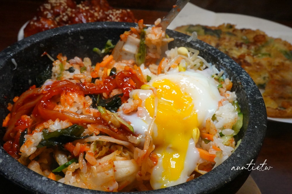 【台北】中山站｜四米大石鍋拌飯專賣，一開門就爆滿的石鍋拌飯