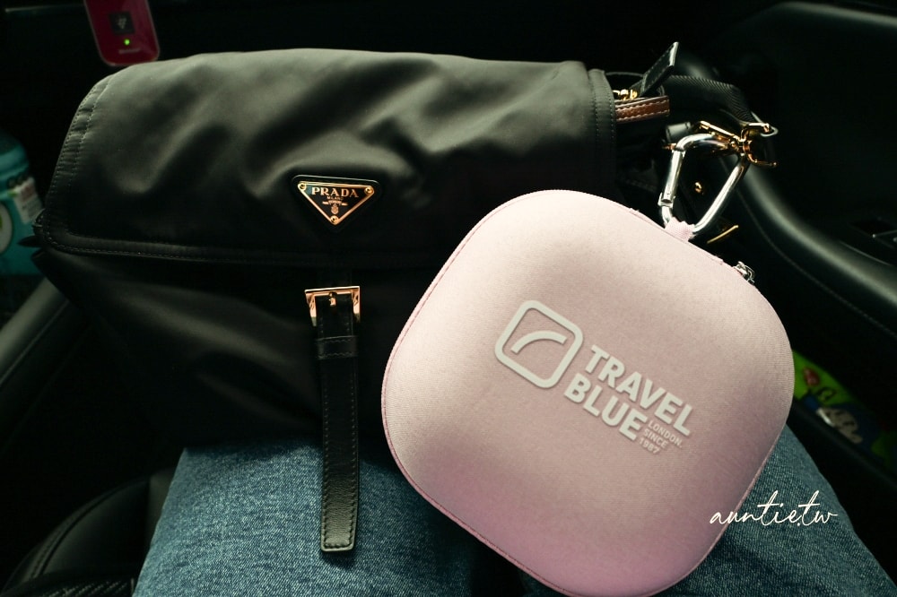 【旅行用品】Travel Blue 藍旅，旅行必備舒適頸枕＋收納盒，新年限定極致禮盒！