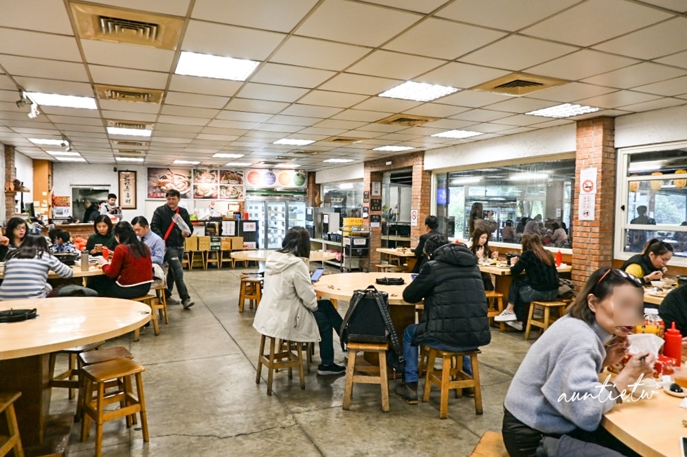 【桃園】新屋｜陽柳塘薑母鴨，埤塘邊隱藏版桃園超強薑母鴨，中午就營業！